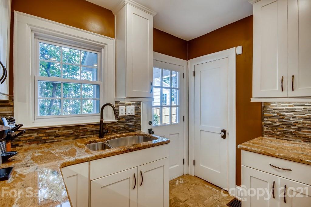 309 Marsh Road Charlotte, NC 28209 - Photo 10 of 23 Gallery Image 10