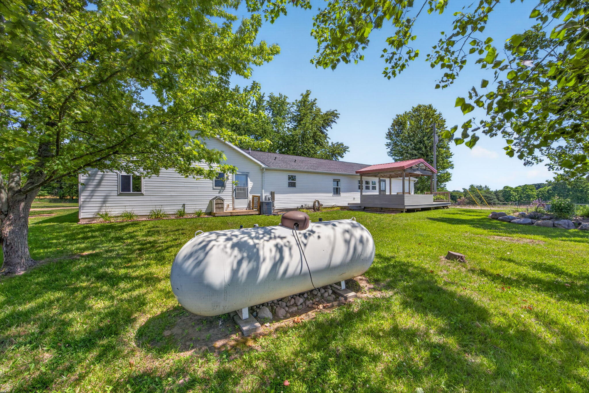10100 West Jordan Road Remus, MI 49340 - Photo 9 of 54 10-web-or-mls-3Y2A6600