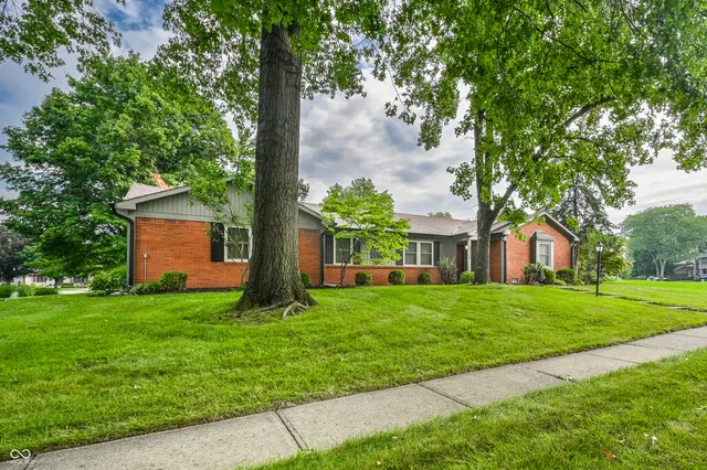 $280,000 | 8840 Ellington Drive, Indianapolis, IN 46234