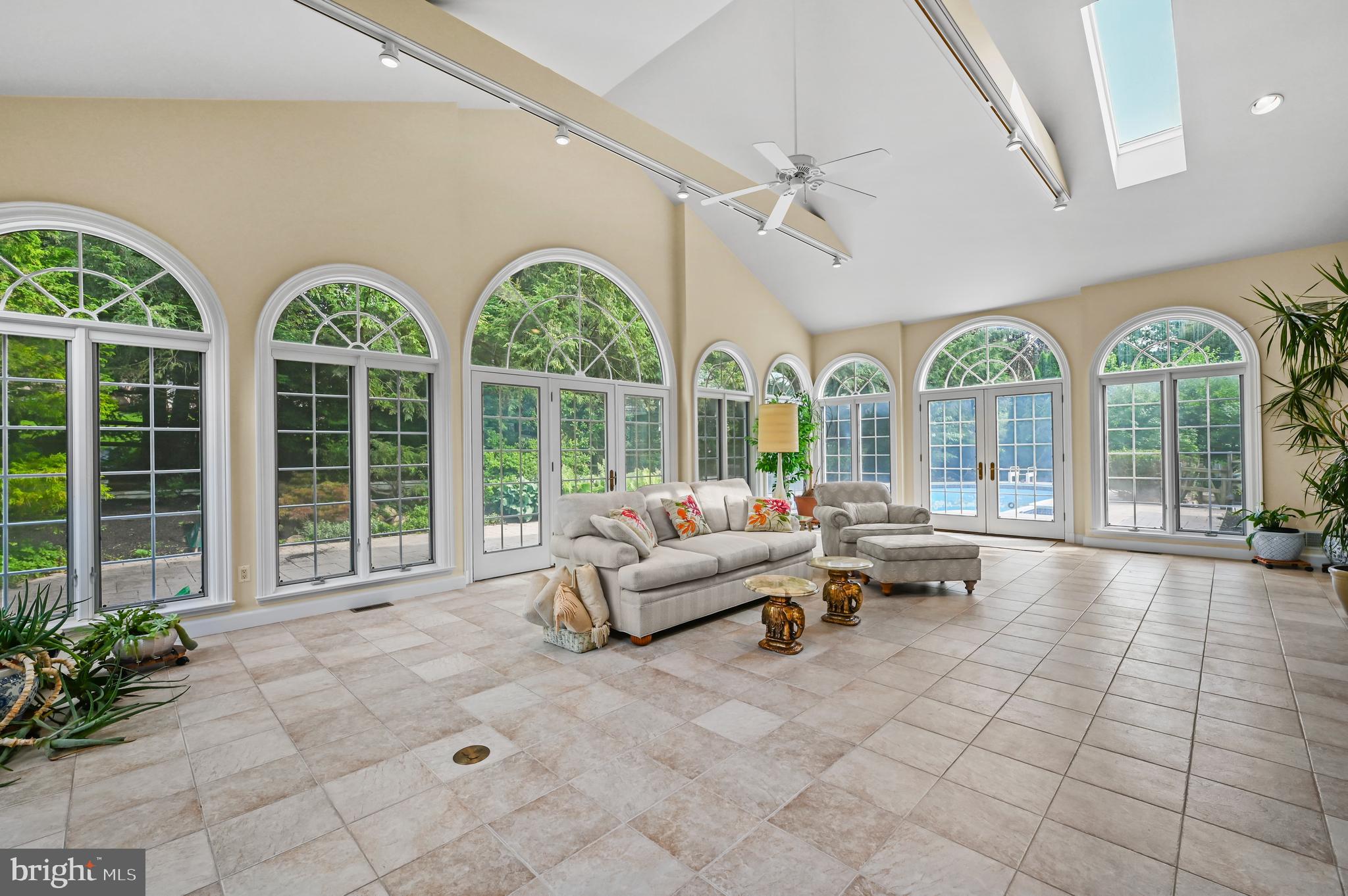 1516 Rose Virginia Road Wyomissing, PA 19610 - Photo 12 of 38 Gallery Image 12