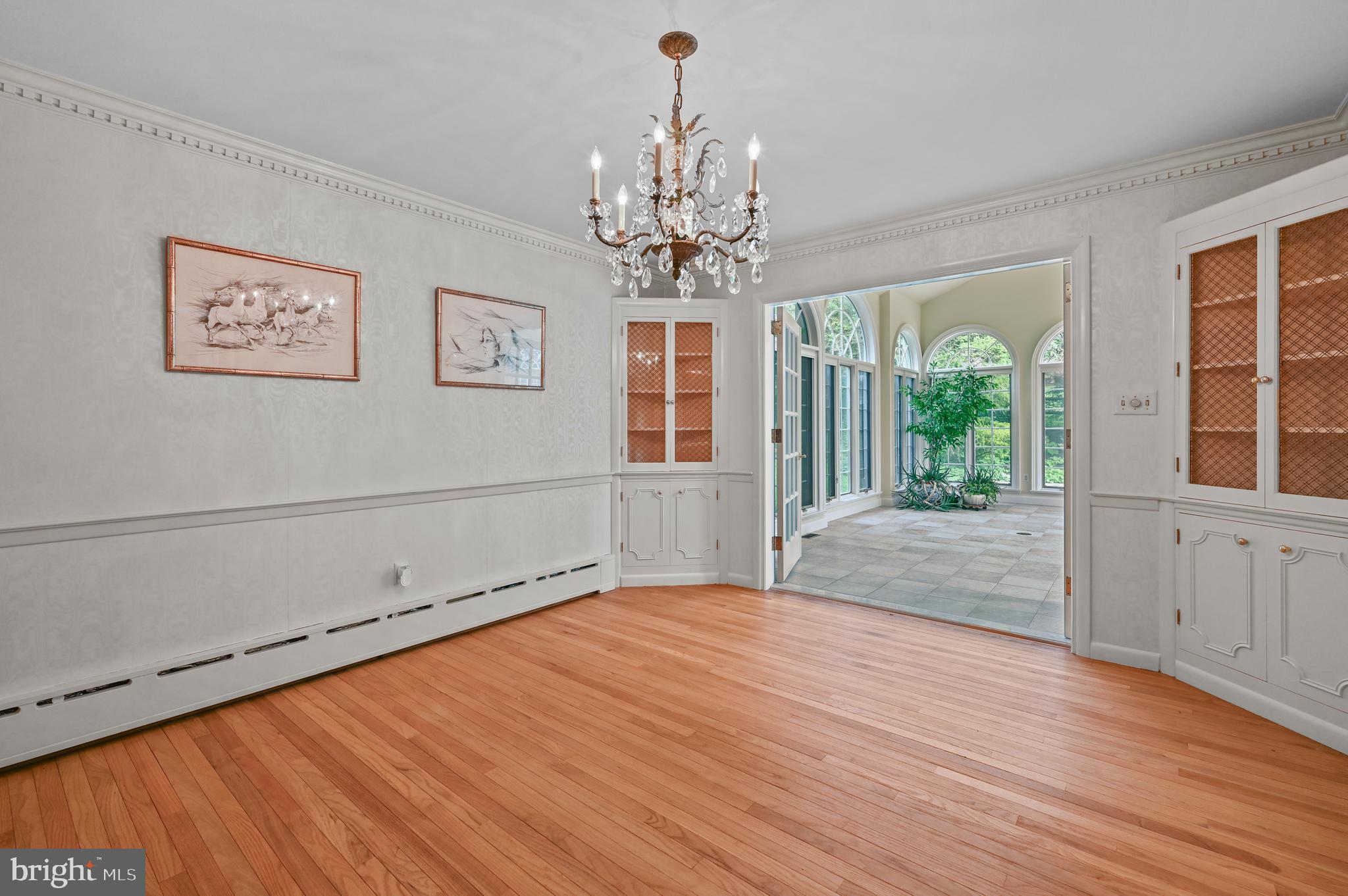 1516 Rose Virginia Road Wyomissing, PA 19610 - Photo 5 of 38 Gallery Image 5