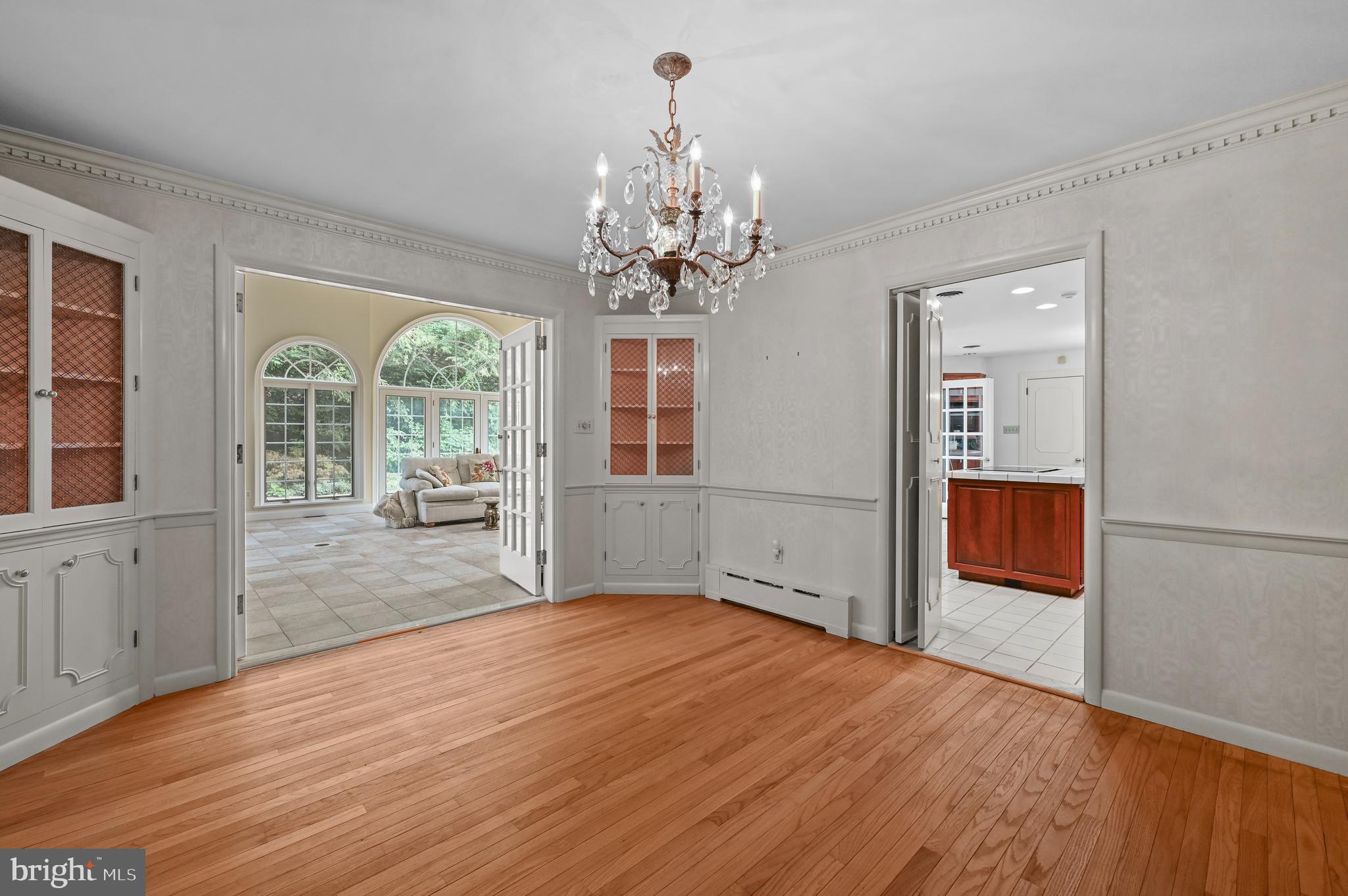 1516 Rose Virginia Road Wyomissing, PA 19610 - Photo 6 of 38 Gallery Image 6