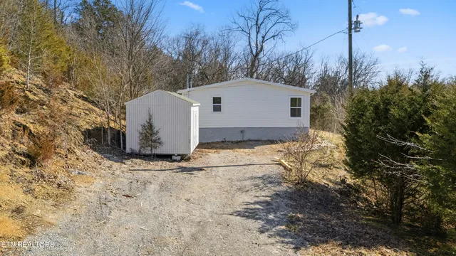 $299,900 | 1564 Hollow Springs Road, White Pine, TN 37890