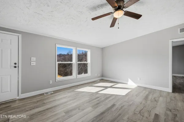 $279,900 | 1564 Hollow Springs Road, White Pine, TN 37890