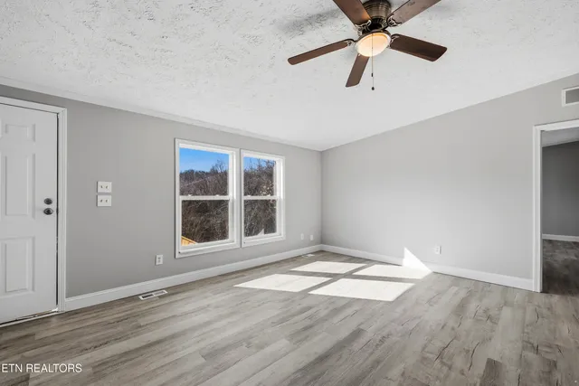 $299,900 | 1564 Hollow Springs Road, White Pine, TN 37890