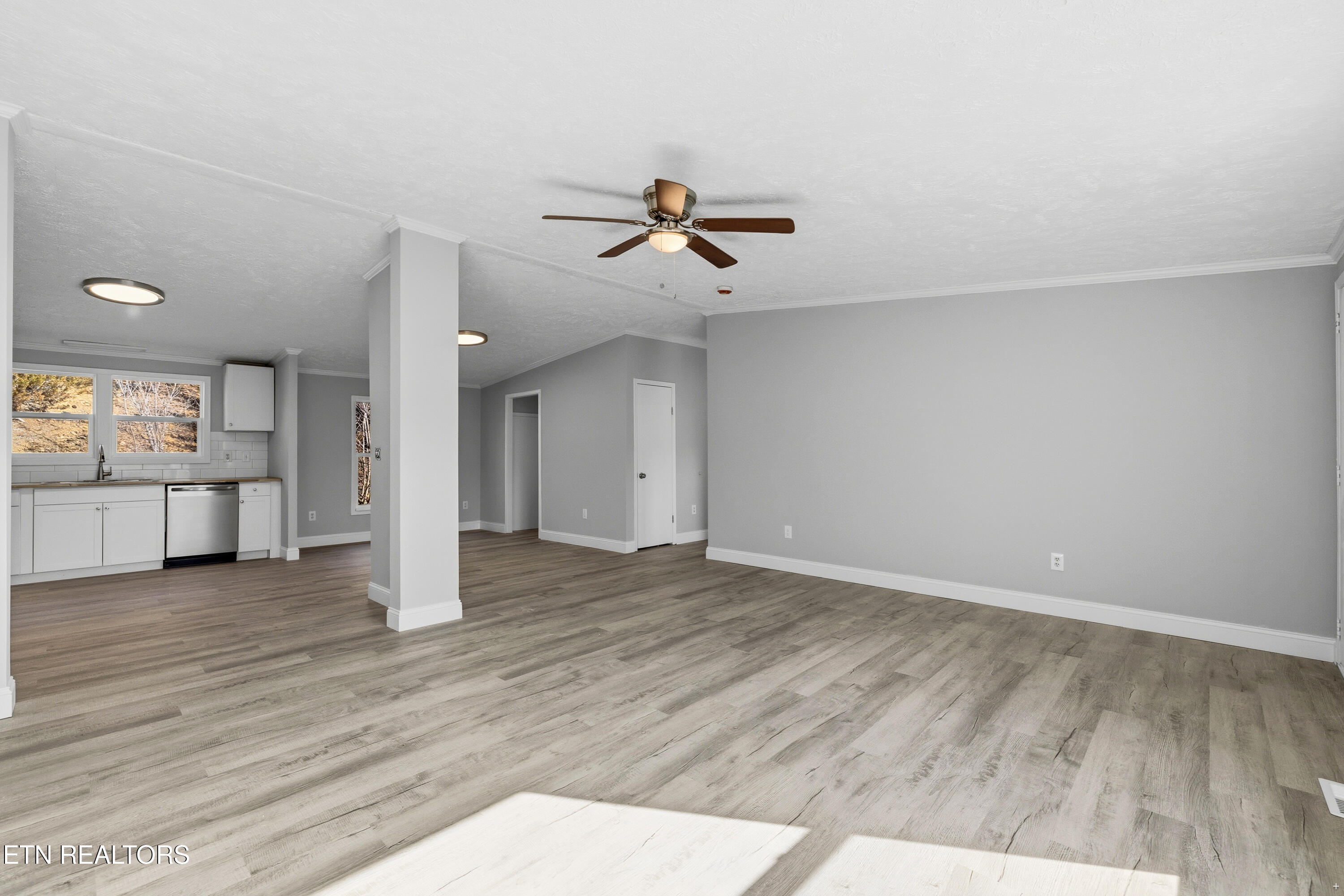 1564 Hollow Springs Road White Pine, TN 37890 - Photo 4 of 31 Positive Perceptions-4