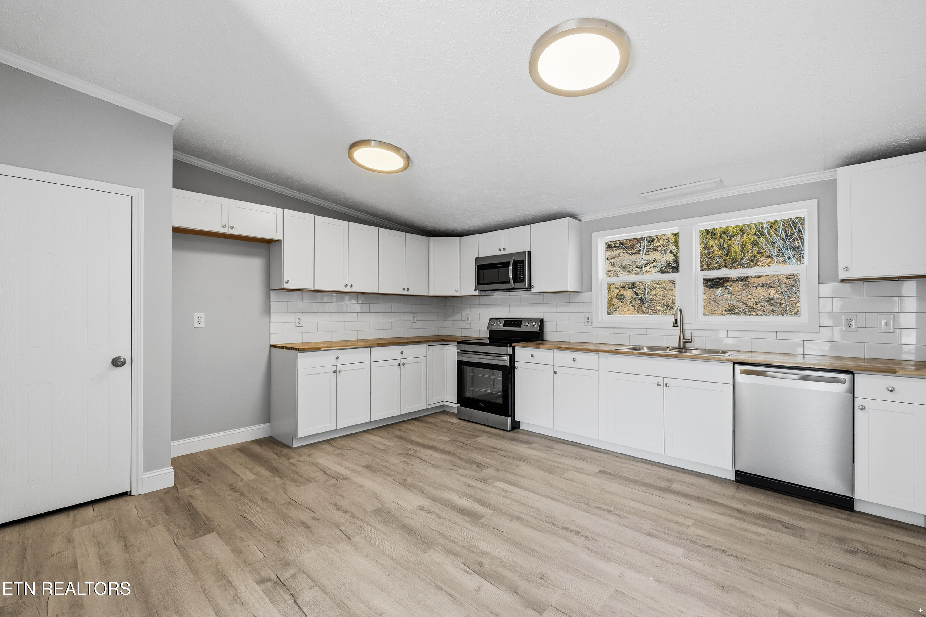 1564 Hollow Springs Road White Pine, TN 37890 - Photo 5 of 31 Positive Perceptions-5