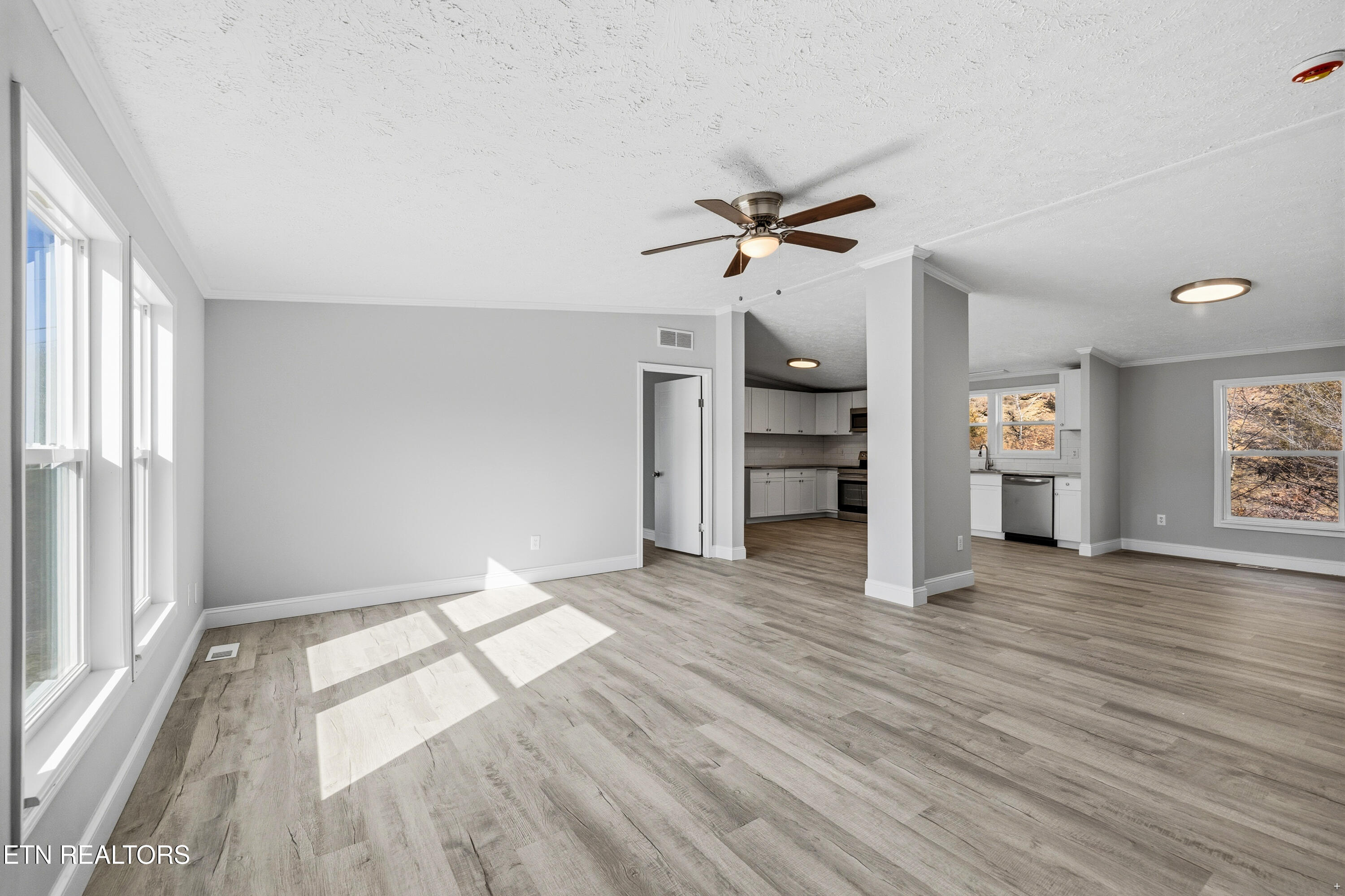 1564 Hollow Springs Road White Pine, TN 37890 - Photo 10 of 31 Positive Perceptions-10