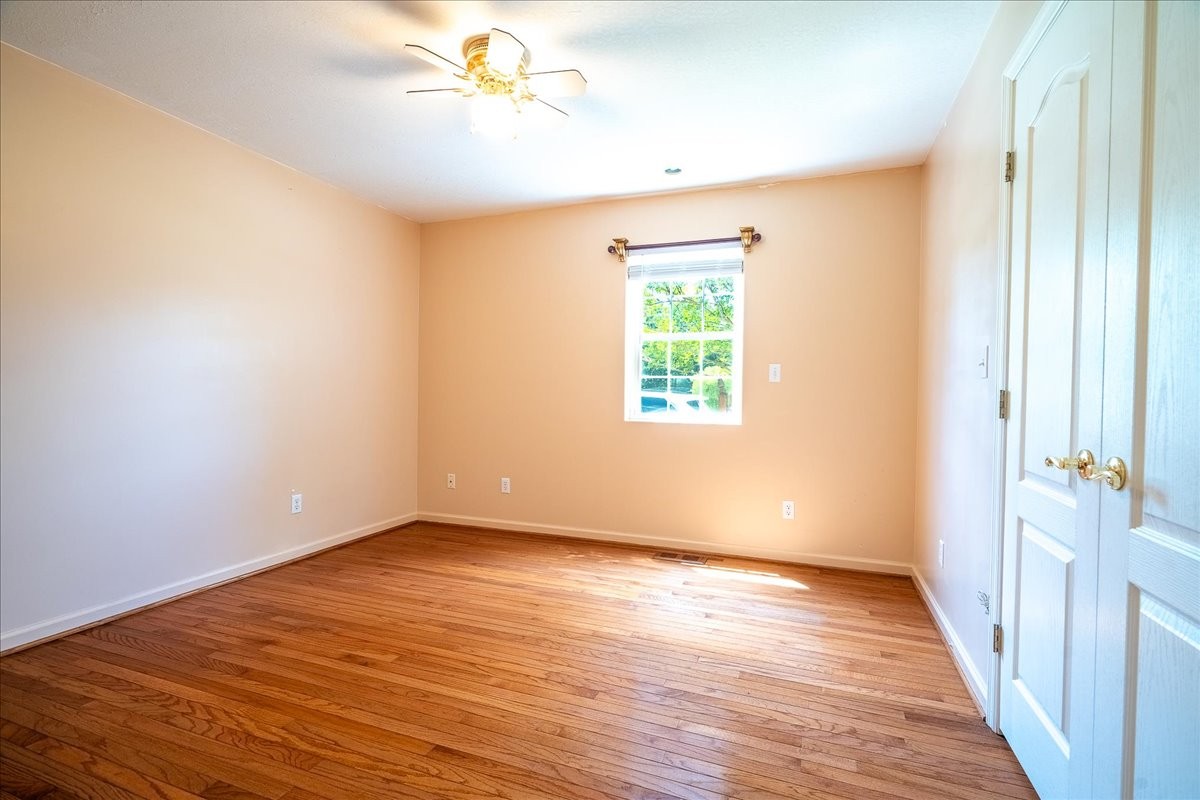 612 Clax Branch Road Loretto, TN 38469 - Photo 15 of 49