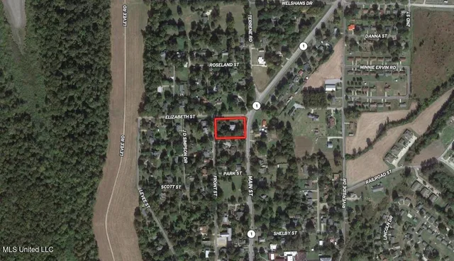 $275,000 | 300 Elizabeth Street, Rosedale, MS 38769