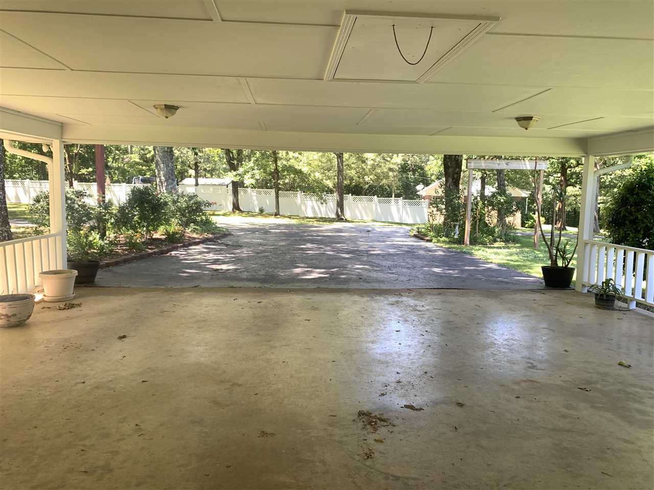 1315 Brooks Road Selmer, TN 38375 - Photo 14 of 25 Gallery Image 14