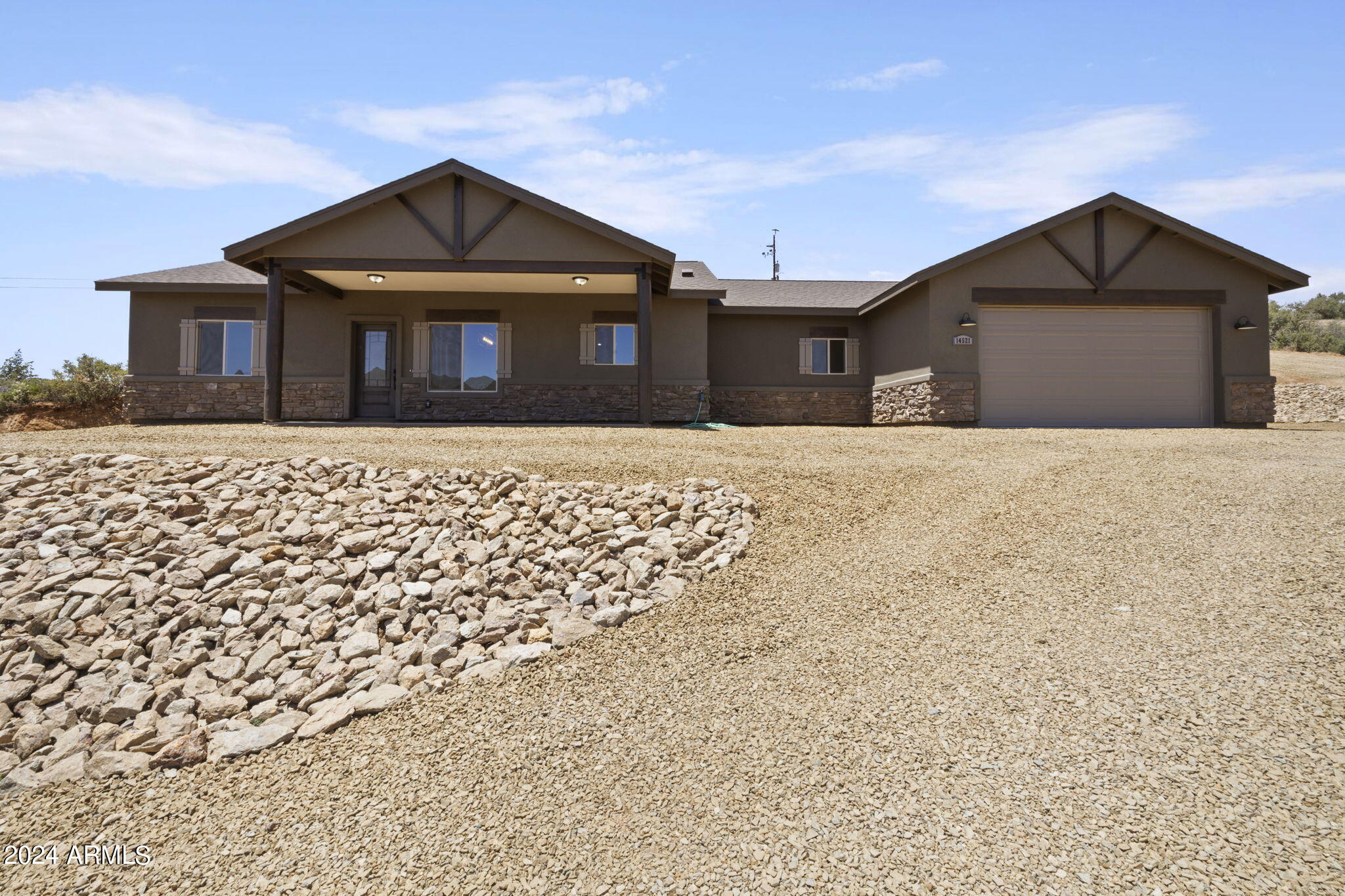 14521 East Ridge Way Dewey, AZ 86327 - Photo 1 of 51 50-web-or-mls-R27A3793