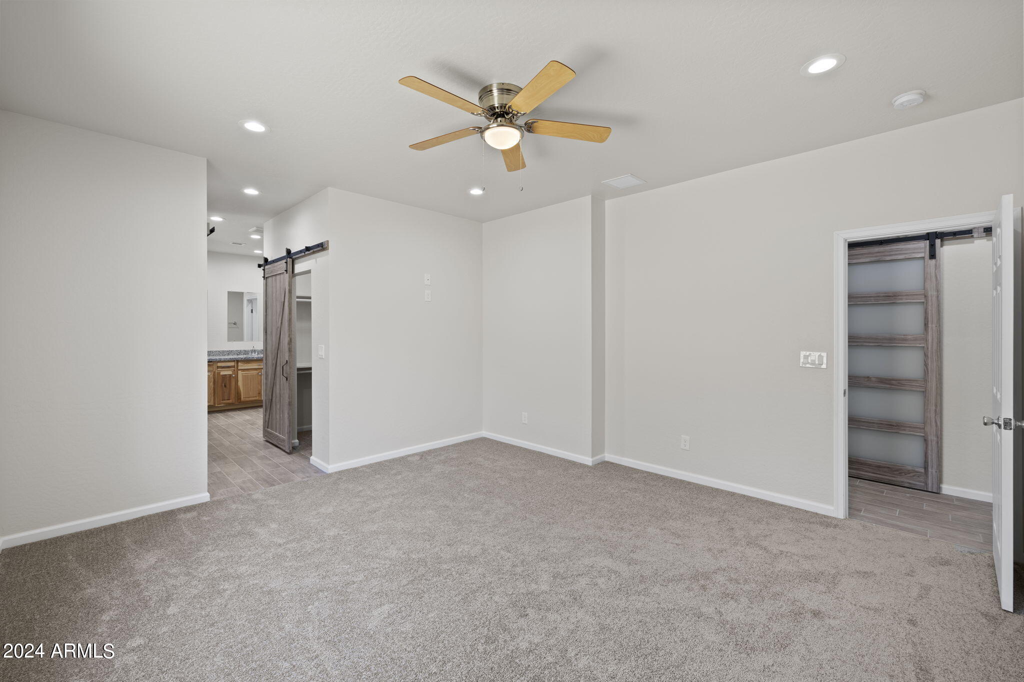 14521 East Ridge Way Dewey, AZ 86327 - Photo 18 of 51 26-web-or-mls-R27A3647