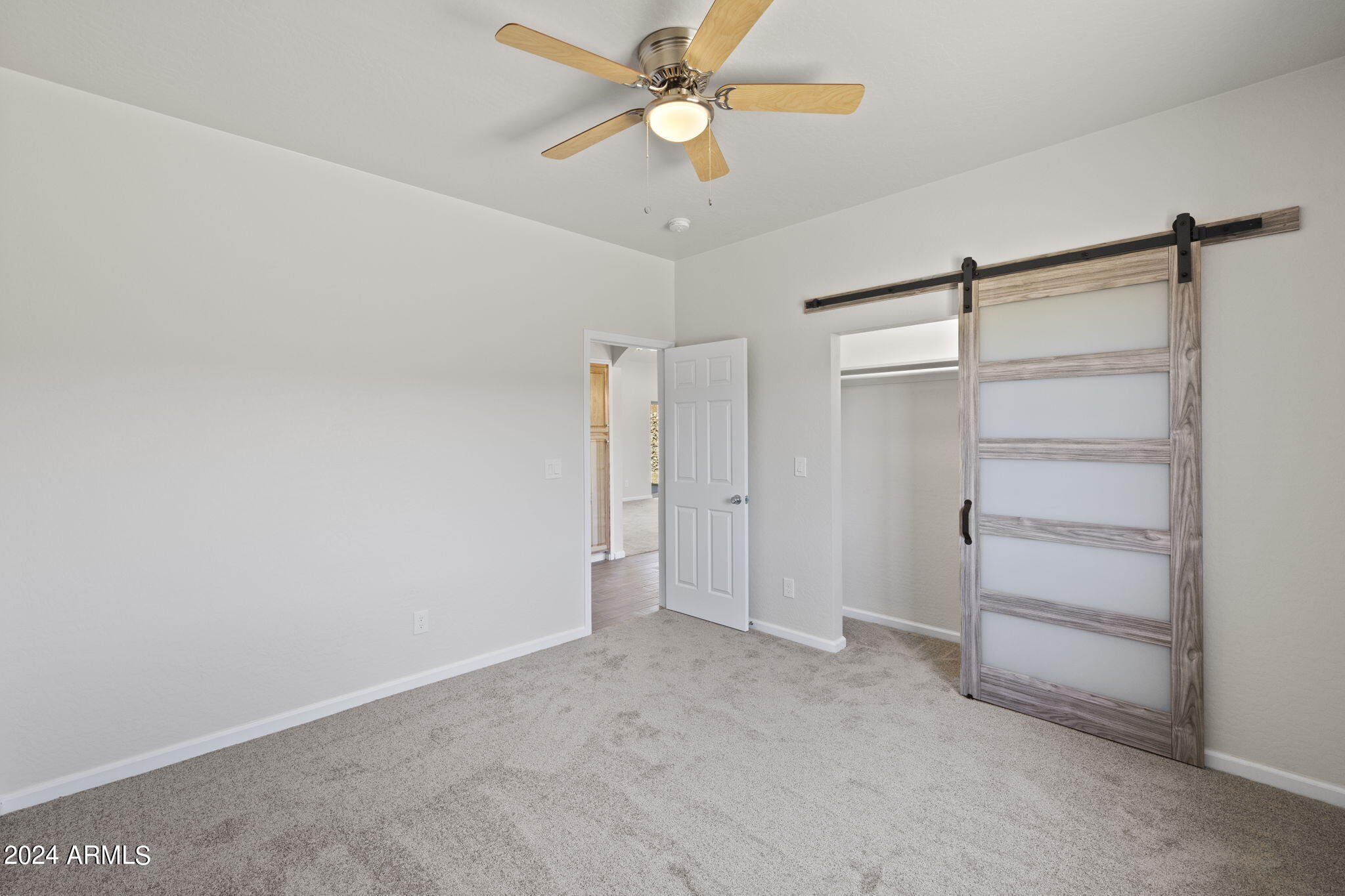 14521 East Ridge Way Dewey, AZ 86327 - Photo 30 of 51 16-web-or-mls-R27A3571