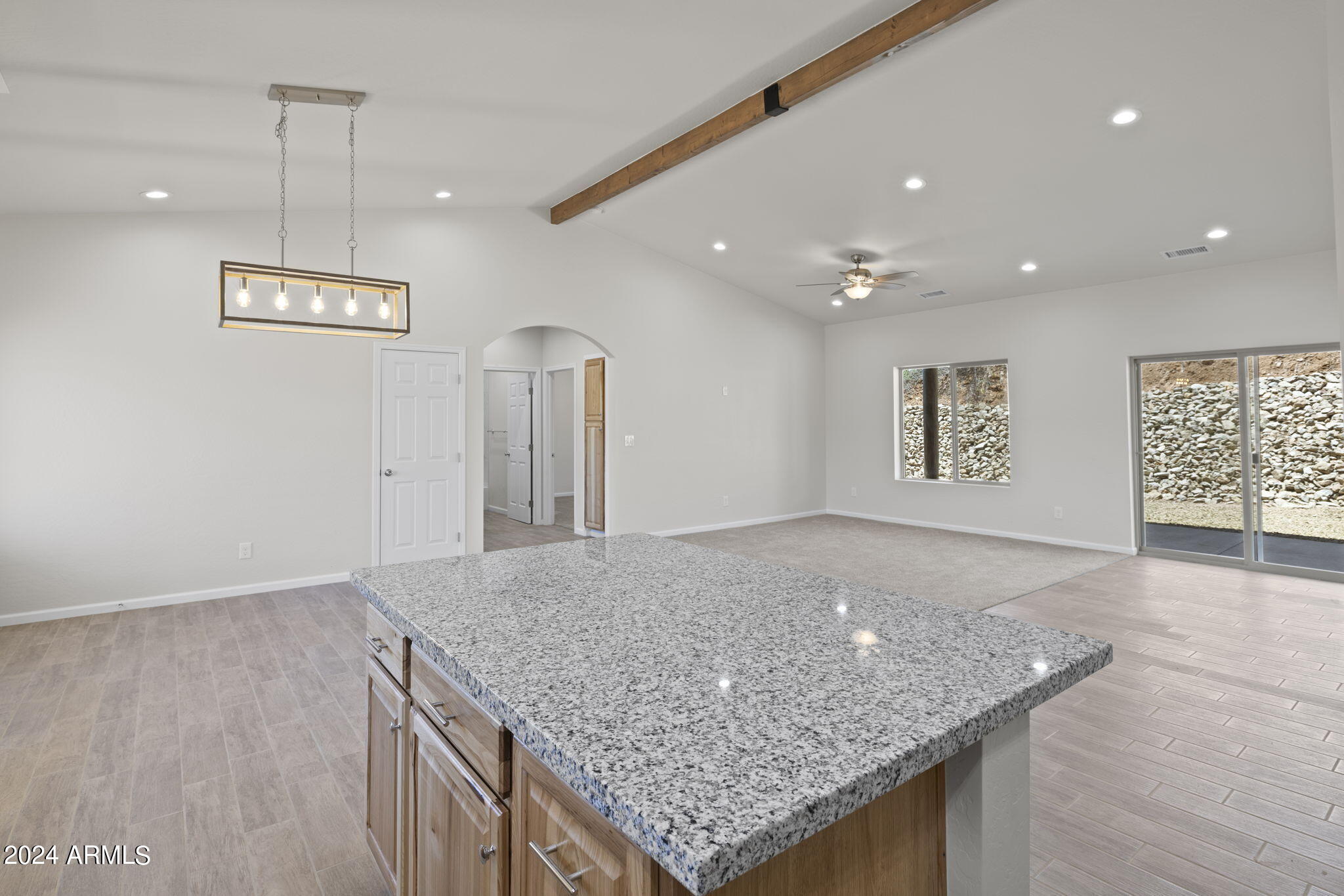 14521 East Ridge Way Dewey, AZ 86327 - Photo 6 of 51 37-web-or-mls-R27A3732