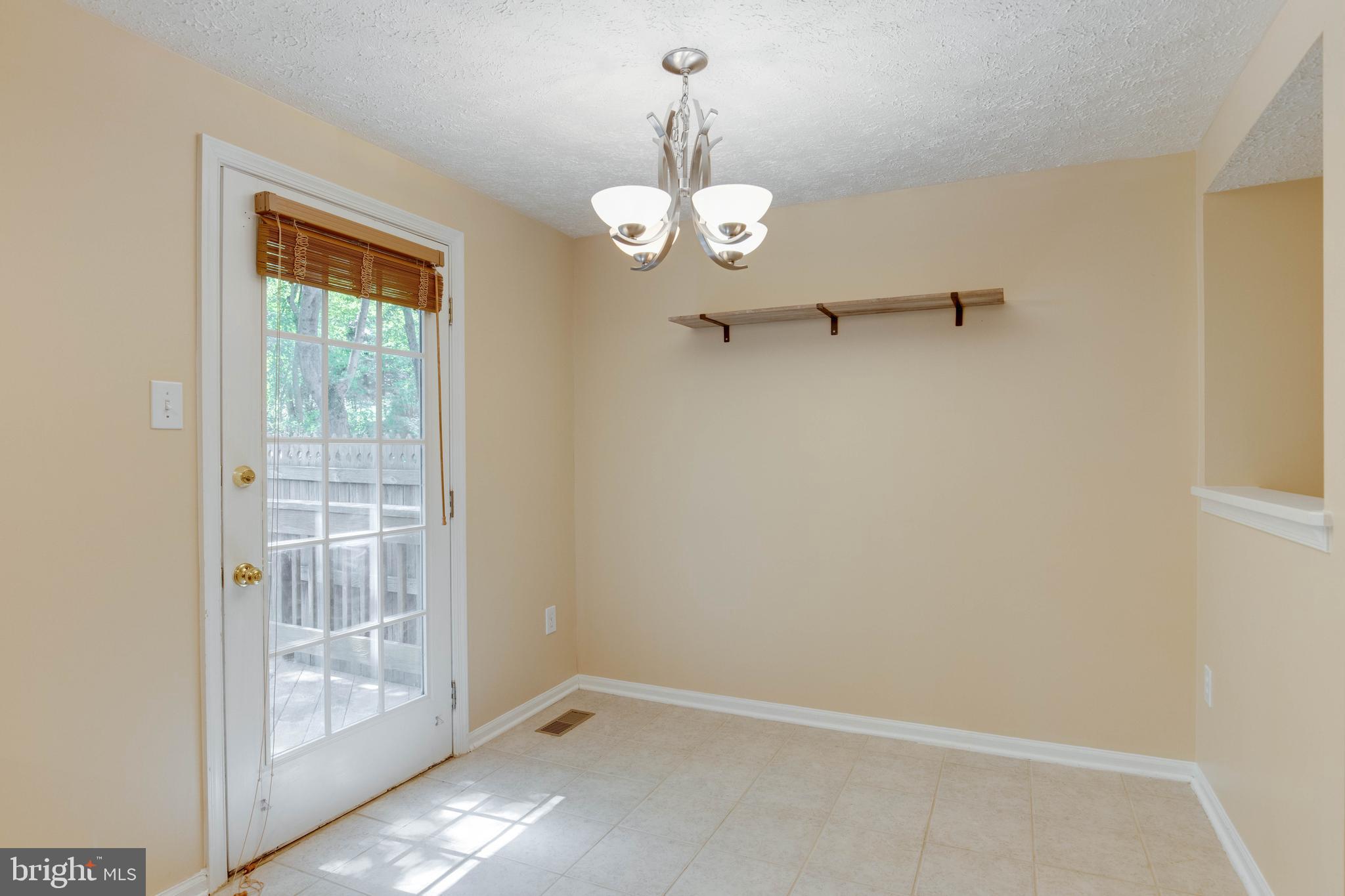 8117 Ellen Way Savage, MD 20763 - Photo 12 of 48