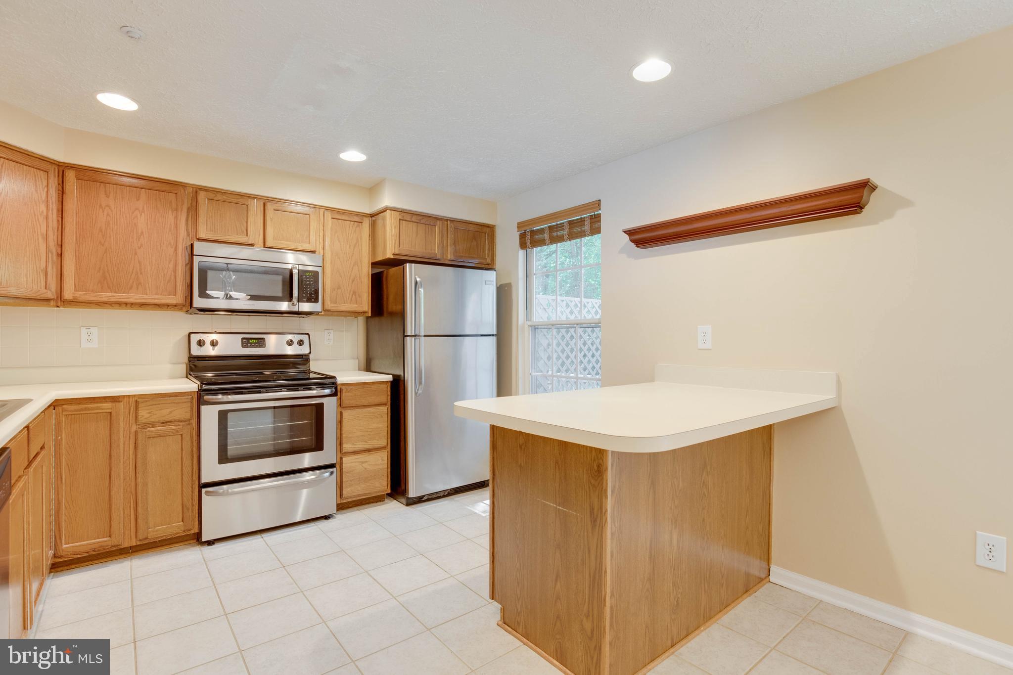 8117 Ellen Way Savage, MD 20763 - Photo 16 of 48