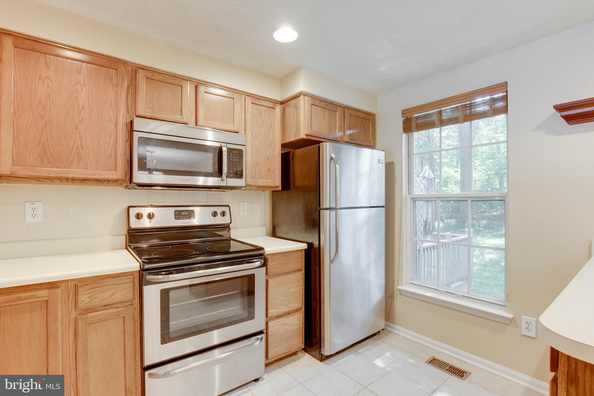 8117 Ellen Way Savage, MD 20763 - Photo 17 of 48