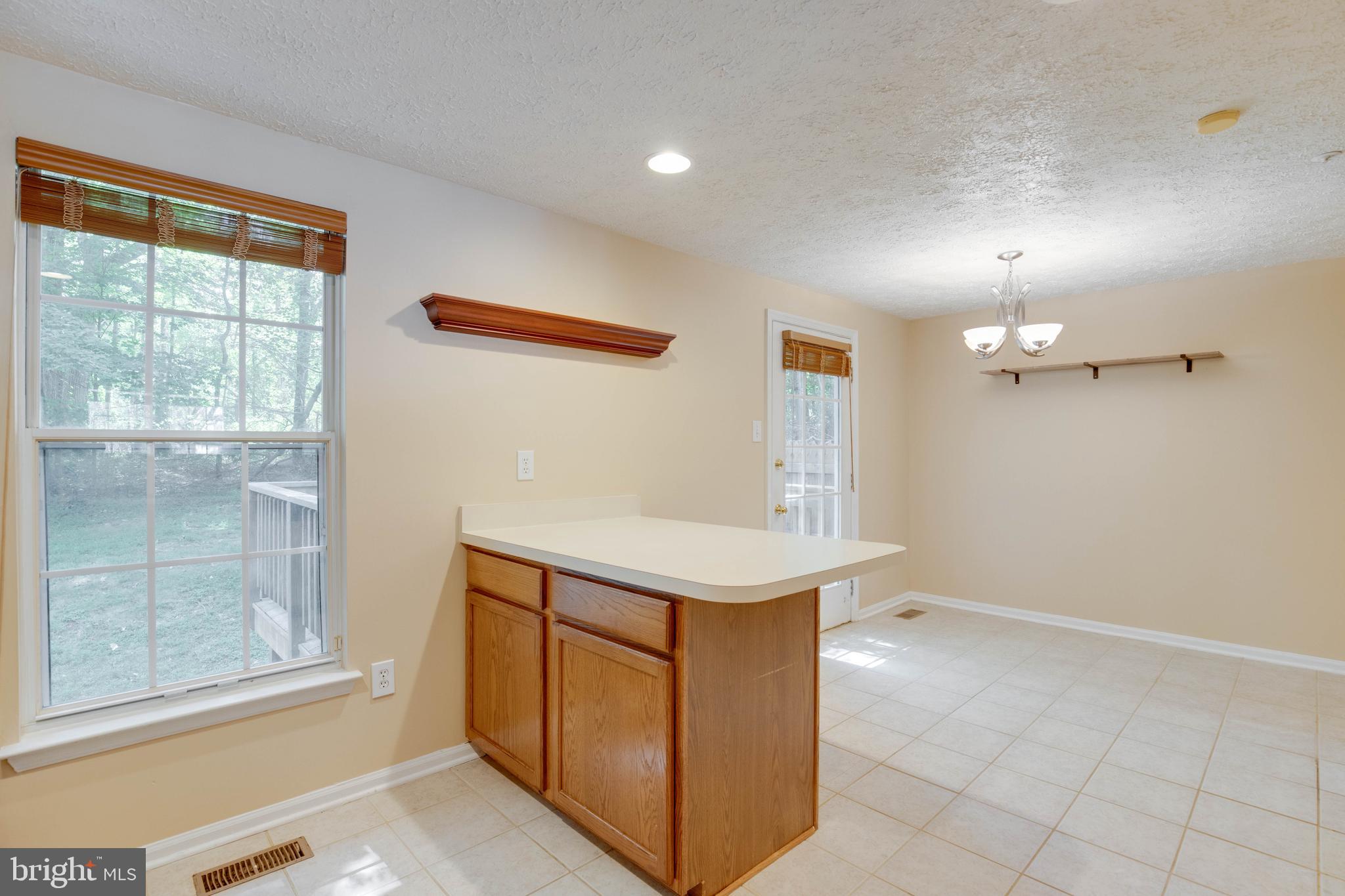 8117 Ellen Way Savage, MD 20763 - Photo 20 of 48