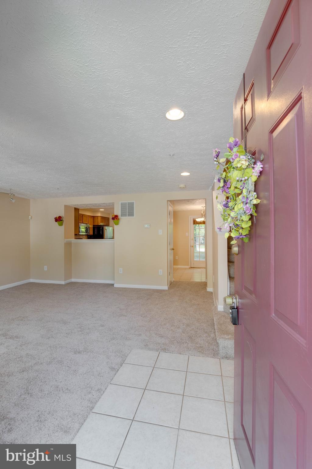 8117 Ellen Way Savage, MD 20763 - Photo 3 of 48