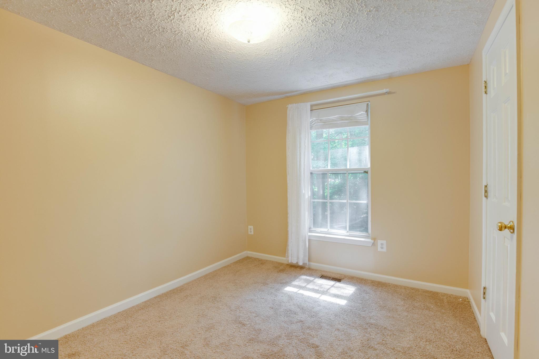 8117 Ellen Way Savage, MD 20763 - Photo 27 of 48