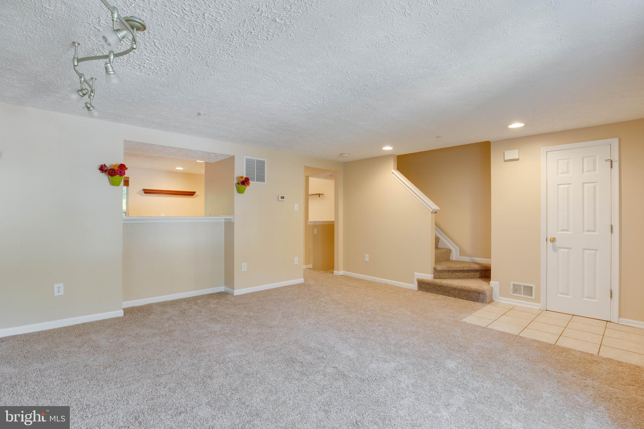 8117 Ellen Way Savage, MD 20763 - Photo 34 of 48