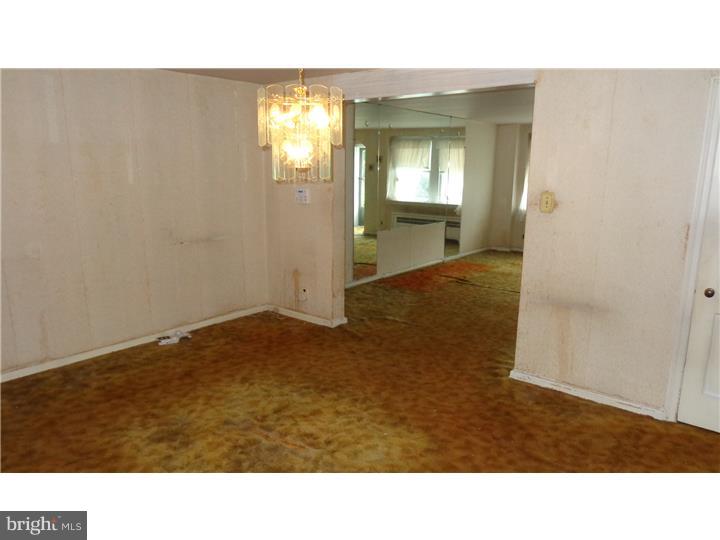 255 Margate Road Upper Darby, PA 19082 - Photo 13 of 25 Dining Room