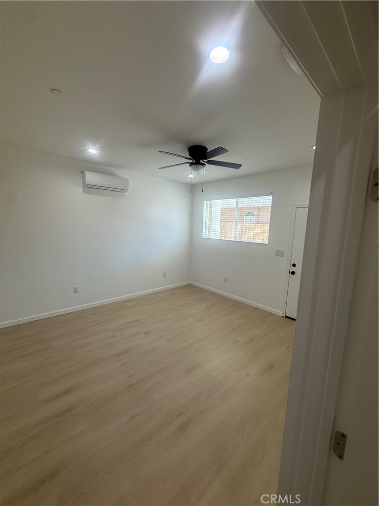 3460 Washington Street Riverside, CA 92506 - Photo 27 of 32 1 Bedroom/ 1 bath Living rooms
