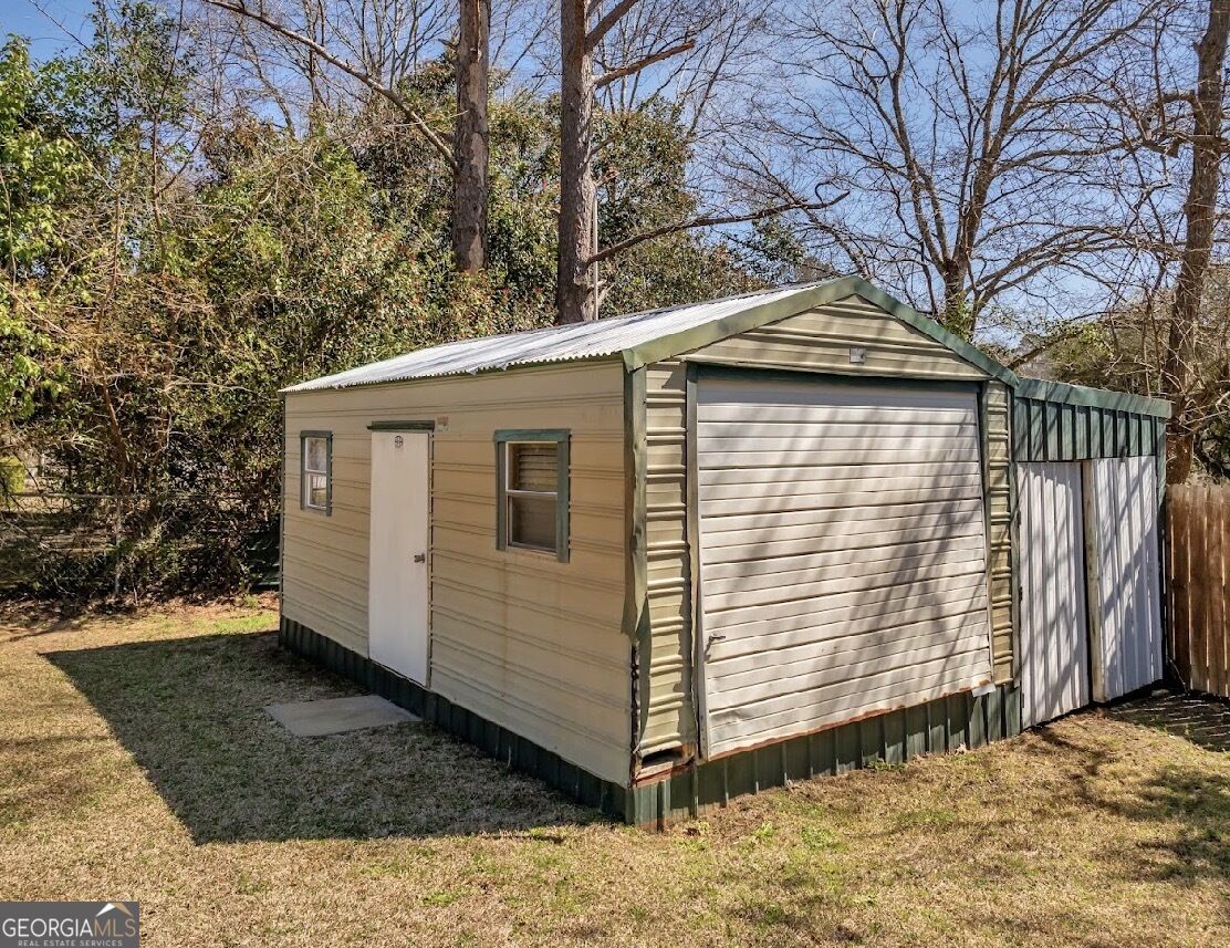 104 Ellison Lane Dublin, GA 31021 - Photo 12 of 36 Gallery Image 12