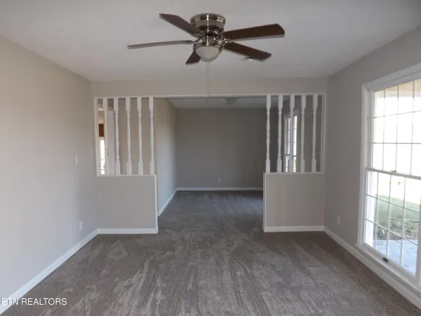$325,000 | 262 Oxford Circle, Harrogate, TN 37752