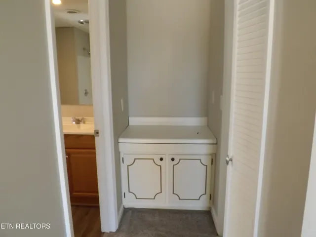 $325,000 | 262 Oxford Circle, Harrogate, TN 37752