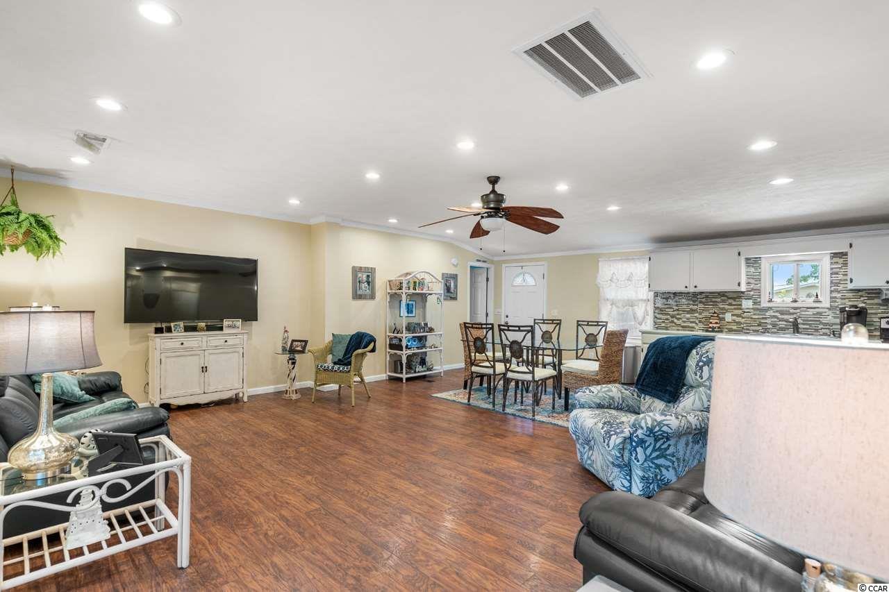 356 Lagoon Circle Murrells Inlet, SC 29576 - Photo 9 of 40 Gallery Image 9