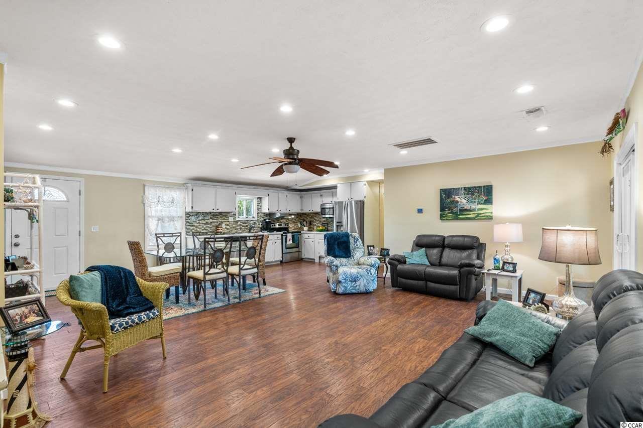 356 Lagoon Circle Murrells Inlet, SC 29576 - Photo 10 of 40 Gallery Image 10