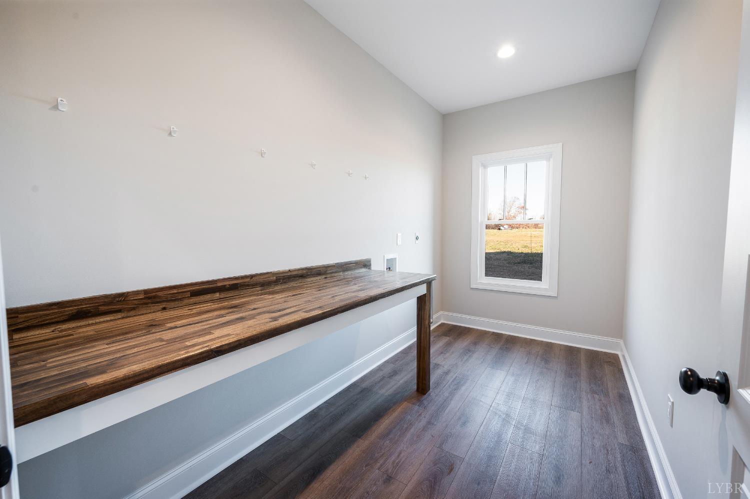 10494 Leesville Road Lynch Station, VA 24571 - Photo 20 of 66 Laundry room