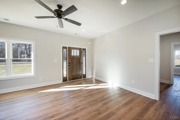 $399,000 | 10494 Leesville Road, Lynch Station, VA 24571