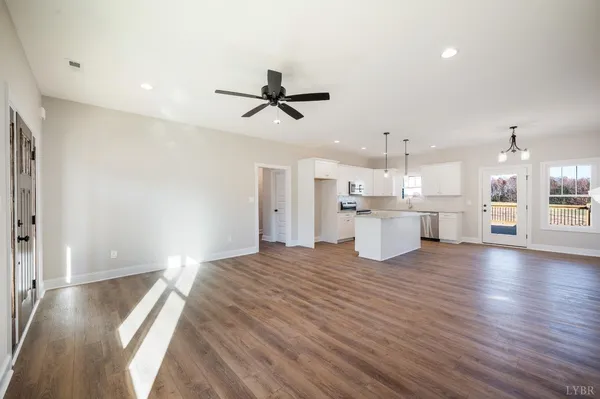 $399,000 | 10494 Leesville Road, Lynch Station, VA 24571