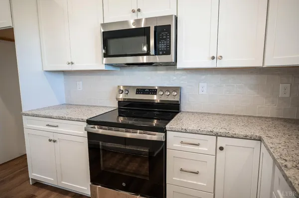 $399,000 | 10494 Leesville Road, Lynch Station, VA 24571