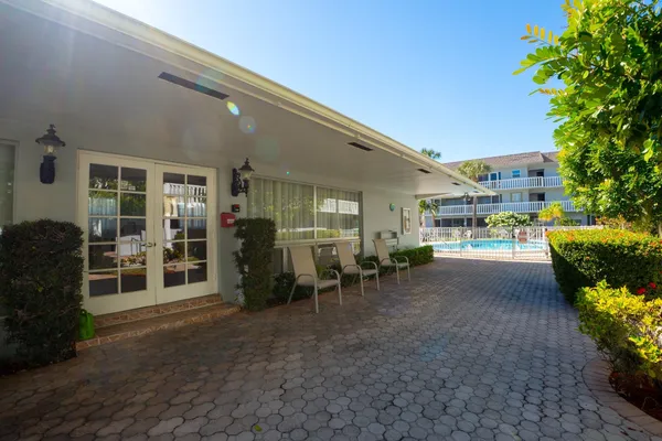 $149,900 | 1965 Southeast 5th Court, Unit 104, Pompano Beach, FL 33060