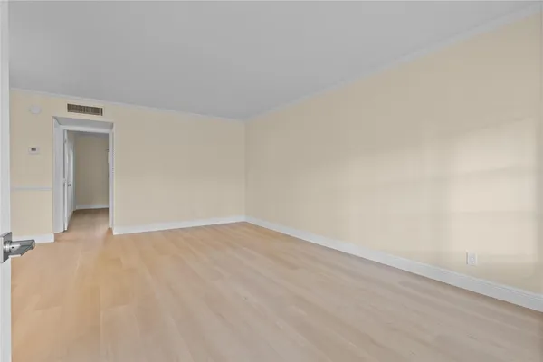 $149,900 | 1965 Southeast 5th Court, Unit 104, Pompano Beach, FL 33060