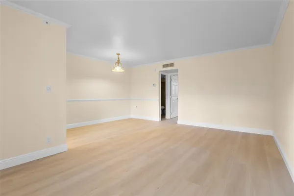 $149,900 | 1965 Southeast 5th Court, Unit 104, Pompano Beach, FL 33060