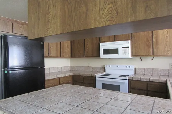 $1,000 | 1085 Chaparral Drive, Unit 3, Bullhead City, AZ 86442