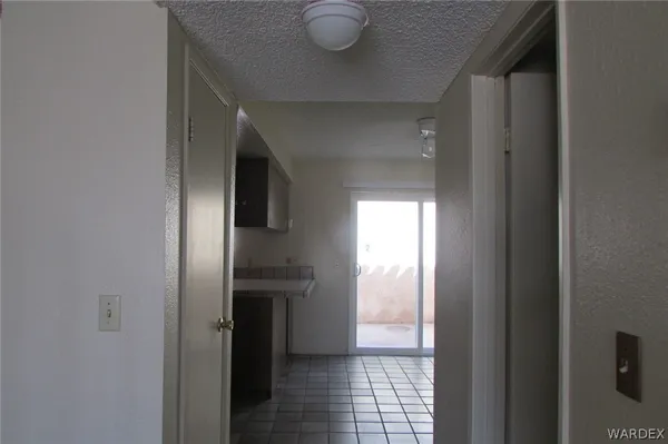 $1,000 | 1085 Chaparral Drive, Unit 3, Bullhead City, AZ 86442