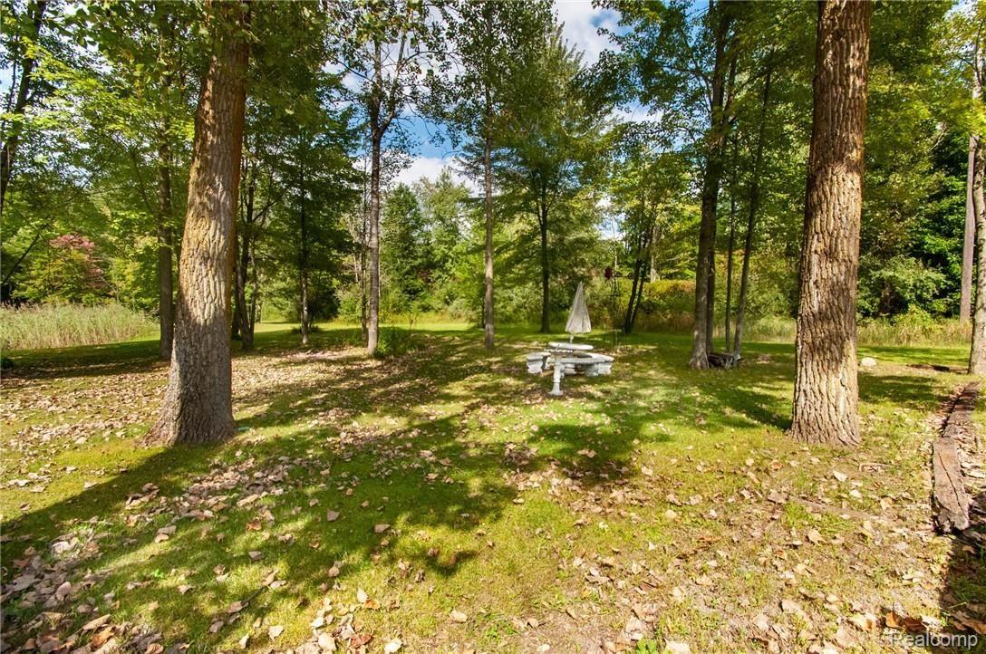 46030 Arkona Road Belleville, MI 48111 - Photo 33 of 36 ArkonaRd_46030_Back_06.jpg