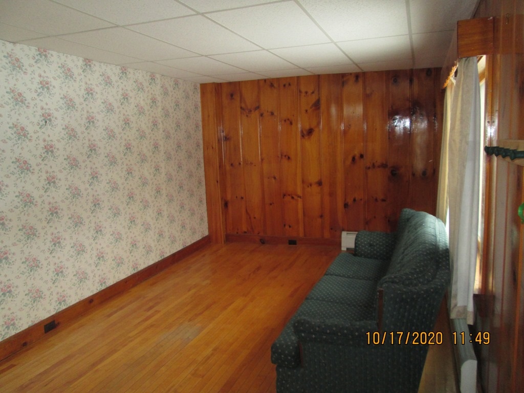 326 Gale Street Canaan, VT 05903 - Photo 12 of 40