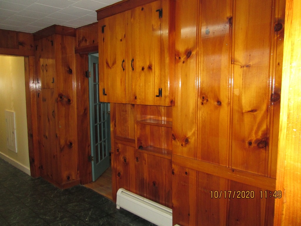 326 Gale Street Canaan, VT 05903 - Photo 9 of 40