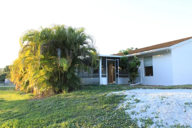 $3,200 | 11988 49th Street North, Royal Palm Beach, FL 33411