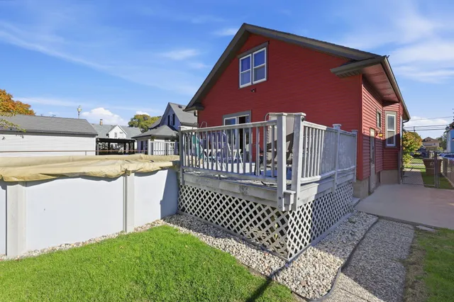 $214,900 | 6338 28th Avenue, Kenosha, WI 53143