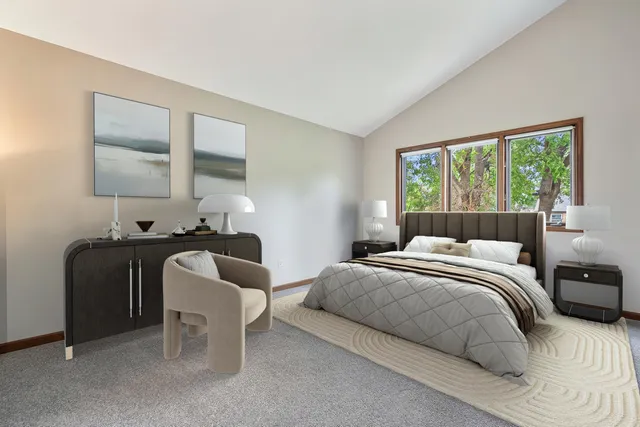 $399,500 | 10567 Waterford Drive, Westchester, IL 60154