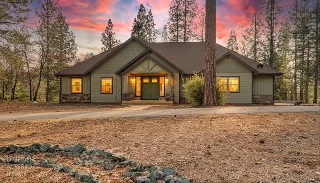 $1,100,000 | 11325 Constitution Court, Nevada City, CA 95959