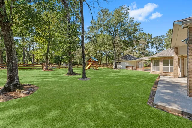 $5,000 | 15456 Pin Oak Drive, Conroe, TX 77384